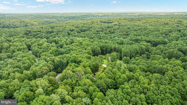12660 BELLEFLOWER LN, Fredericksburg, VA 22407