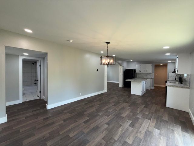 1176 Greenhill CT, Goodview, VA 24095