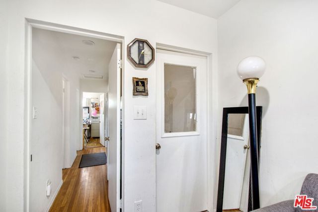 1975 W 48th Street, Los Angeles, CA 90062