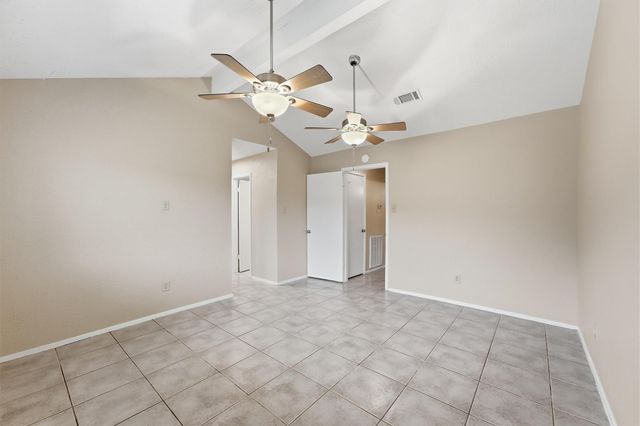 7226 Thicket Trail Drive, Humble, TX 77346