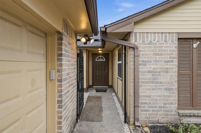 7226 Thicket Trail Drive, Humble, TX 77346