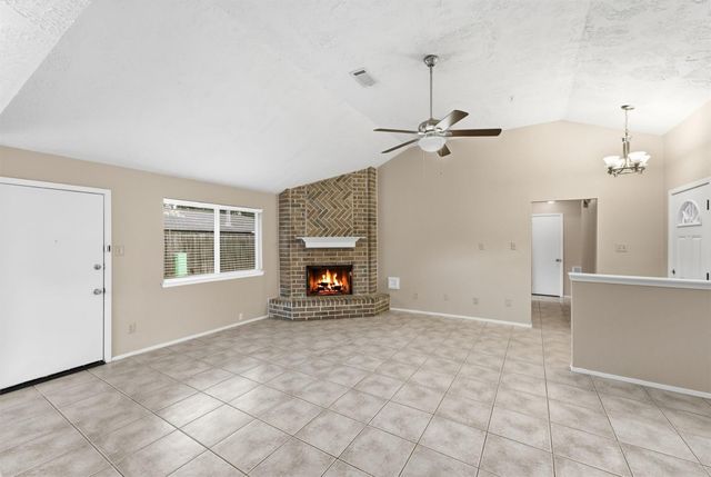 7226 Thicket Trail Drive, Humble, TX 77346