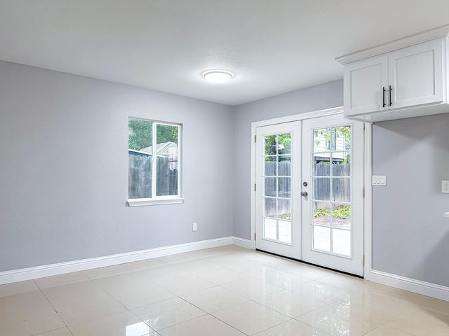 5276 Aspen Way, Olivehurst, CA 95961