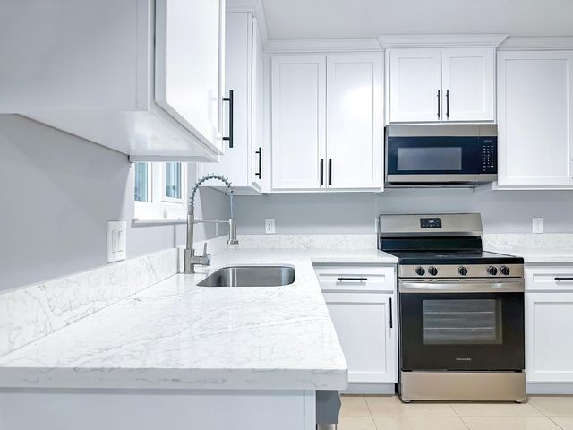 5276 Aspen Way, Olivehurst, CA 95961