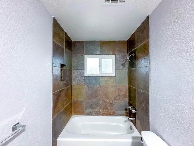 5276 Aspen Way, Olivehurst, CA 95961