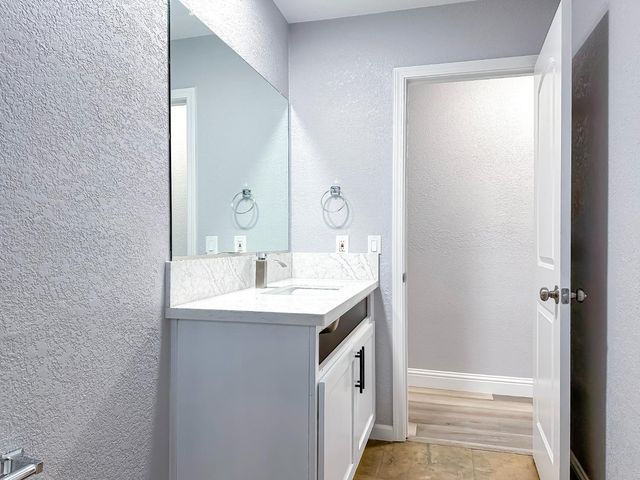 5276 Aspen Way, Olivehurst, CA 95961