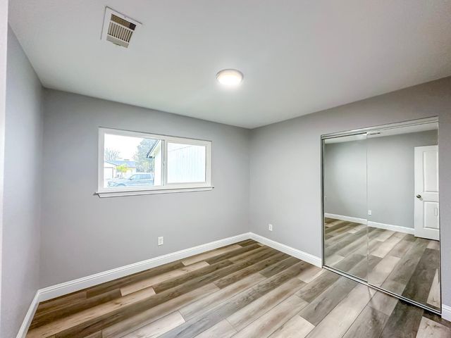 5276 Aspen Way, Olivehurst, CA 95961