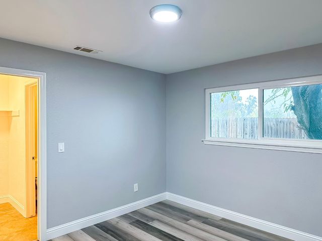 5276 Aspen Way, Olivehurst, CA 95961