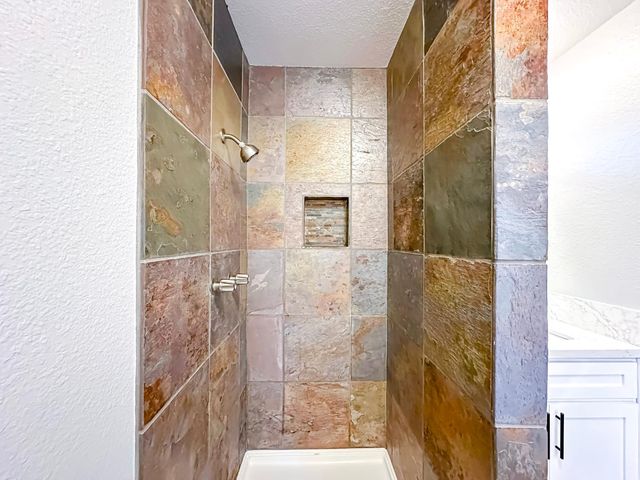 5276 Aspen Way, Olivehurst, CA 95961