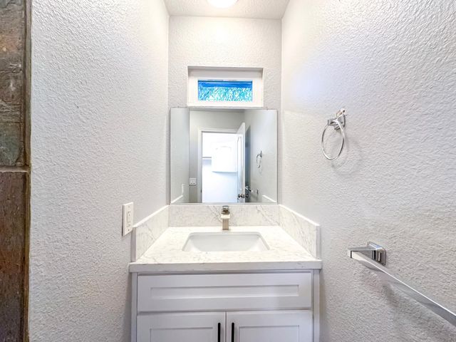 5276 Aspen Way, Olivehurst, CA 95961