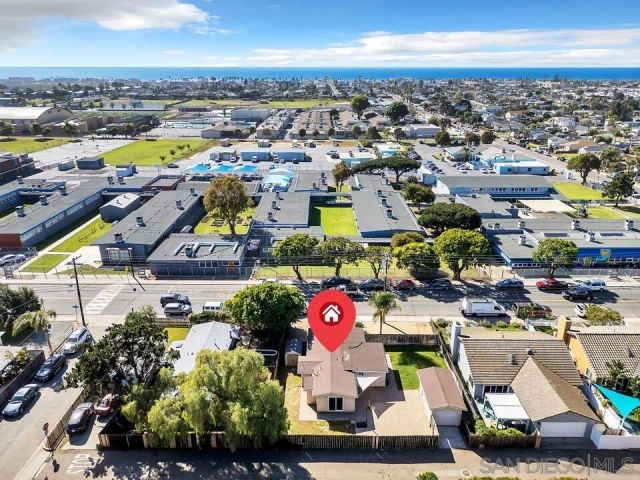 979 Connecticut, Imperial Beach, CA 91932