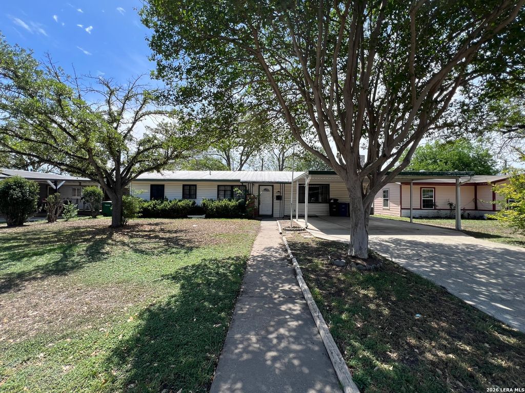 318 Sublett, San Antonio, TX 78223