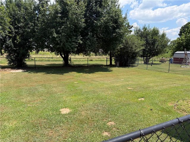 1272 Tradition Avenue, Fayetteville, AR 72704