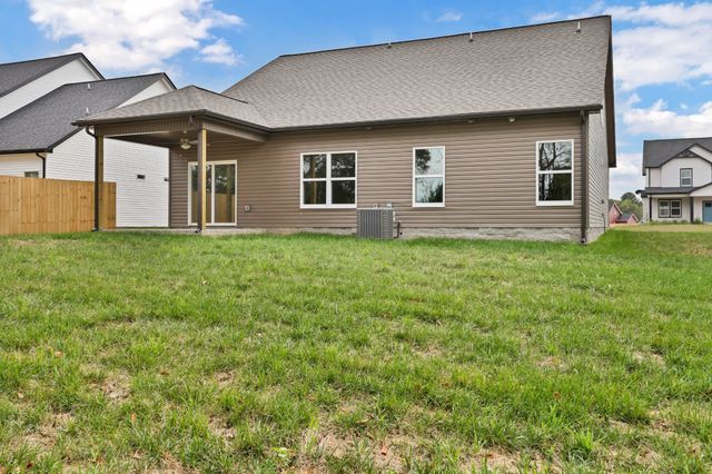 472 Herman Dr, Clarksville, TN 37042