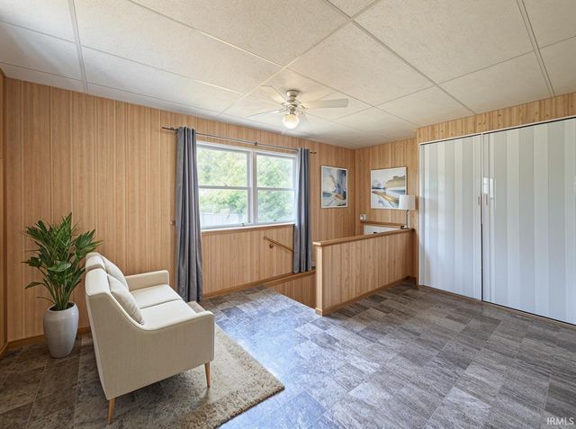 1213 MAPLEWOOD Drive, Kokomo, IN 46902