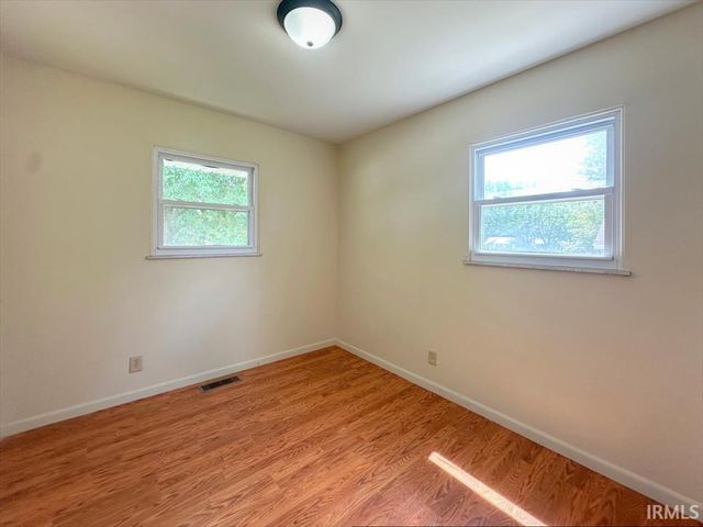 1213 MAPLEWOOD Drive, Kokomo, IN 46902