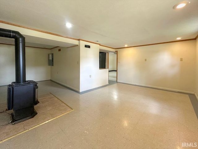 1213 MAPLEWOOD Drive, Kokomo, IN 46902