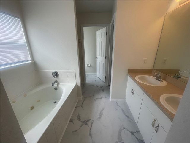 24 SAWFISH COURT, Poinciana, FL 34759