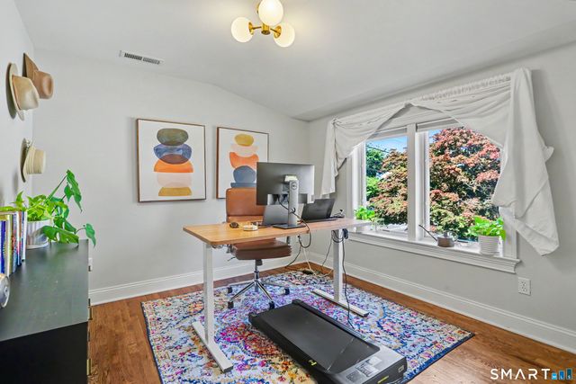 11 Oldfield Drive, Fairfield, CT 06824
