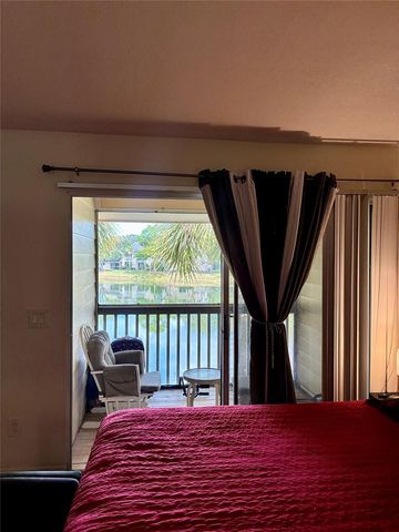 2058 Champions Way 2058, North Lauderdale, FL 33068