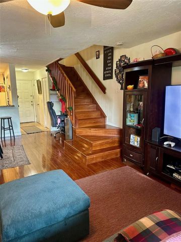 2058 Champions Way 2058, North Lauderdale, FL 33068