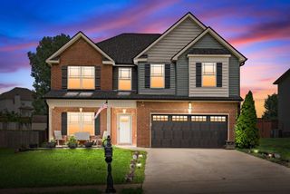 2048 Bandera Dr, Clarksville, TN 37042