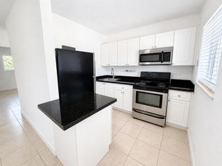 701 SW 14th Avenue 7, Fort Lauderdale, FL 33312