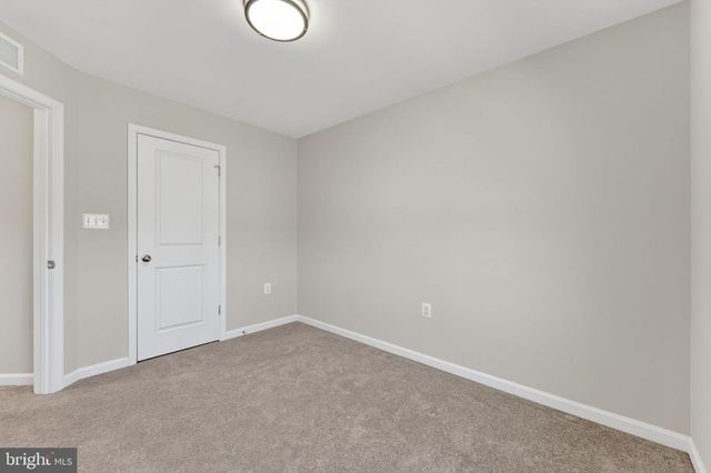 159 PRESIDENTS POINTE AVE, Ranson, WV 25438