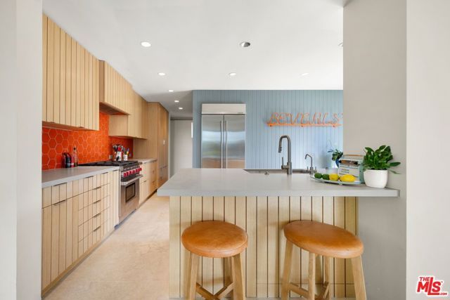 3523 Beverly Ridge Drive, Sherman Oaks, CA 91423