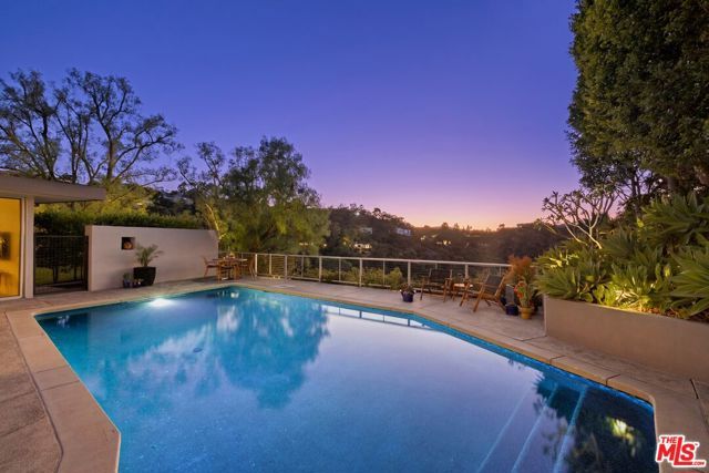 3523 Beverly Ridge Drive, Sherman Oaks, CA 91423