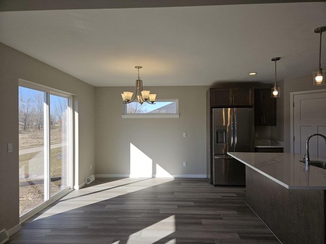 3767 Avery Lane, Janesville, WI 53546