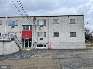 215 W 4TH ST #5, Quarryville, PA 17566