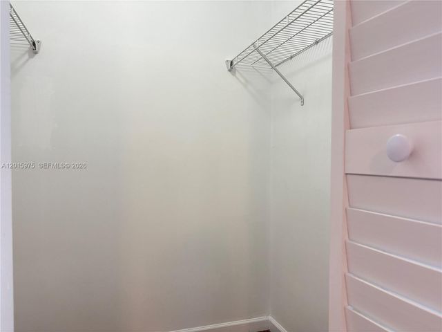 9703 Hammocks Blvd 202, Miami, FL 33196