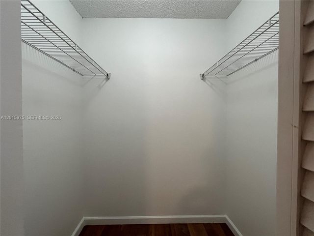 9703 Hammocks Blvd 202, Miami, FL 33196
