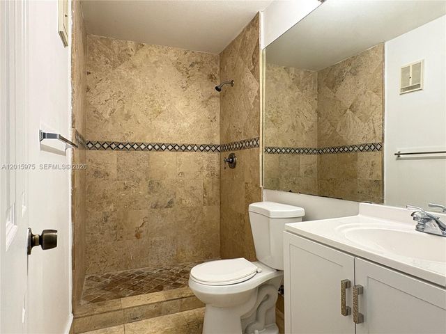 9703 Hammocks Blvd 202, Miami, FL 33196