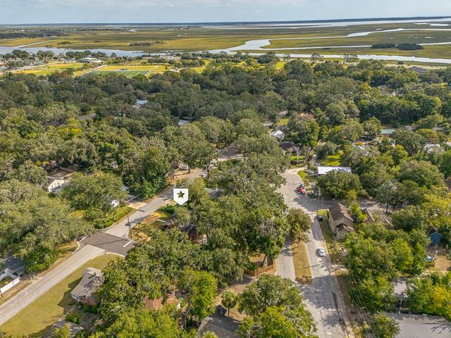 1700 Walnut Ave, Brunswick, GA 31520