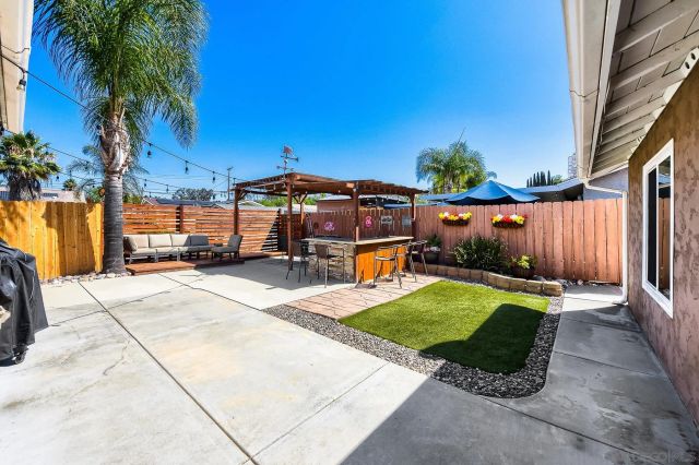9322 LAKE COUNTRY DRIVE, Santee, CA 92071