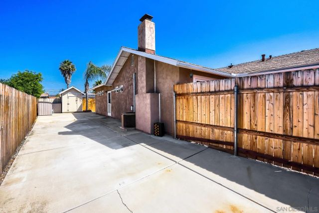 9322 LAKE COUNTRY DRIVE, Santee, CA 92071