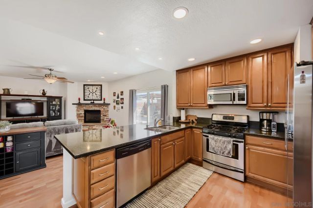 9322 LAKE COUNTRY DRIVE, Santee, CA 92071