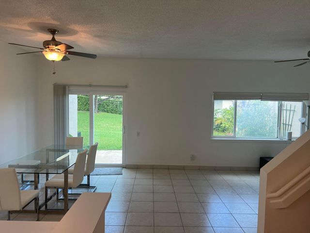 4878 SW 32nd Terrace, Fort Lauderdale, FL 33312