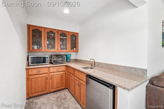 3630 Car Drive, Commerce Twp, MI 48382