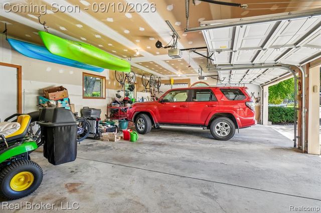 3630 Car Drive, Commerce Twp, MI 48382