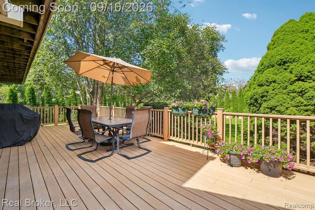3630 Car Drive, Commerce Twp, MI 48382
