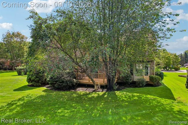 3630 Car Drive, Commerce Twp, MI 48382