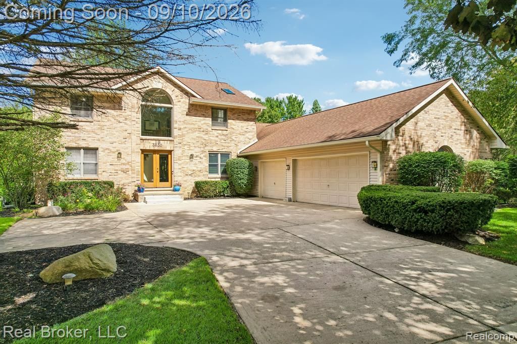 3630 Car Drive, Commerce Twp, MI 48382