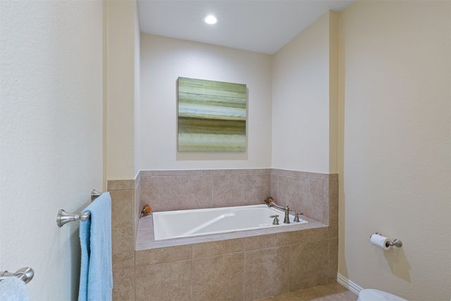 9900 Northshore Boulevard 3101, Corsicana, TX 75109