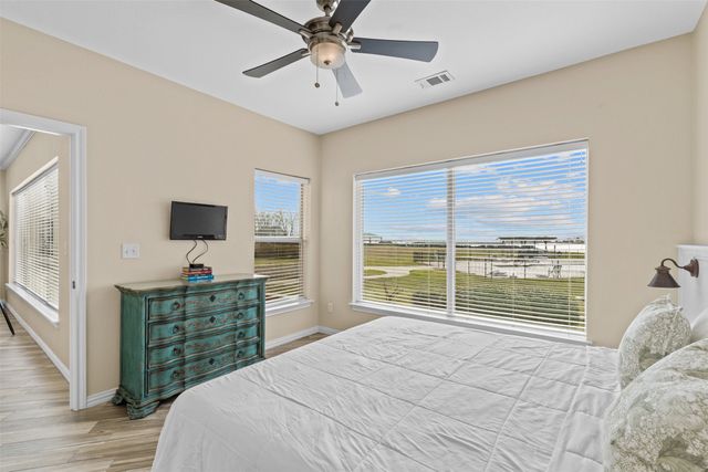 9900 Northshore Boulevard 3101, Corsicana, TX 75109