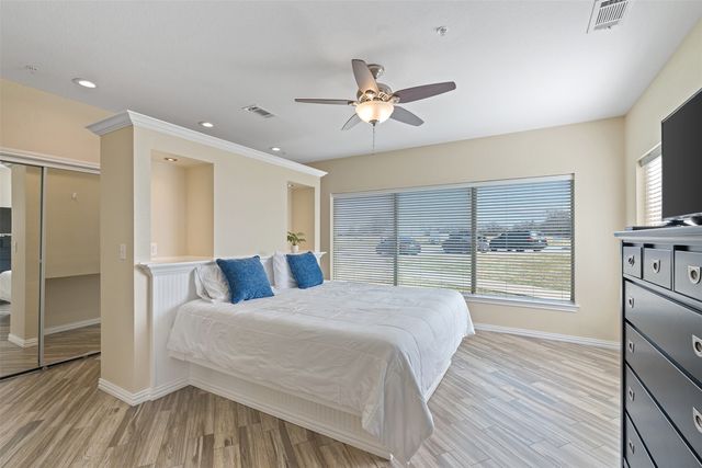 9900 Northshore Boulevard 3101, Corsicana, TX 75109