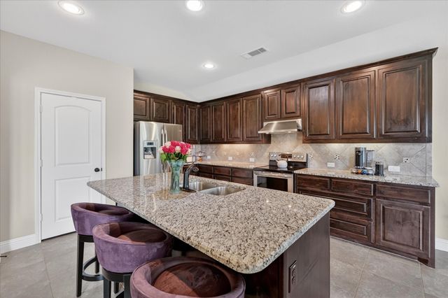 106 Zion Lane, Forney, TX 75126