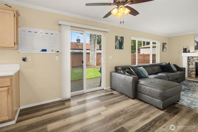 1216 200th Avenue E, Lake Tapps, WA 98391